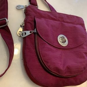 BAGGALLINI nylon crossbody bag, plum berry: SALE!